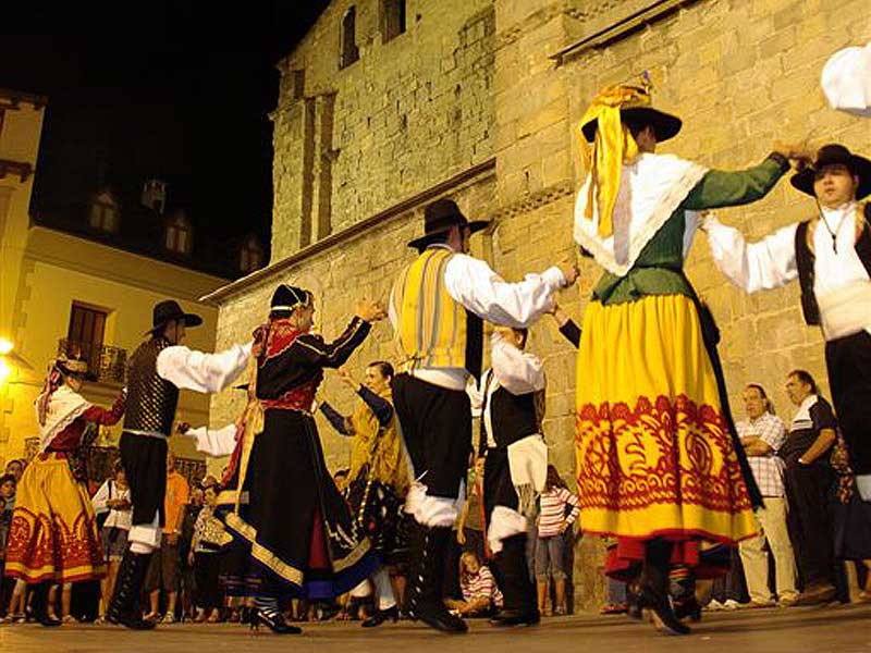 Año 2009 Foto: MAM. Festival Folklórico de los Pirineos de Jaca