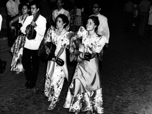 Año 1973 Filipinas. Festival Folklórico de los Pirineos de Jaca © Archivo Municipal