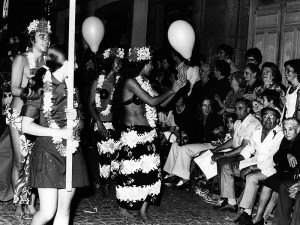 Año 1973 Hawai. Festival Folklórico de los Pirineos de Jaca © Archivo Municipal