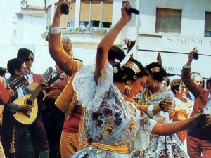 Año 1975 Grupo de Murcia. Festival Folklórico de los Pirineos de Jaca © Archivo Municipal
