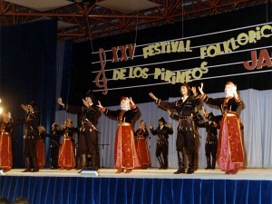 Año 1987. Festival Folklórico de los Pirineos de Jaca © Archivo Municipal