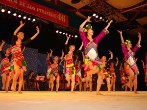 Año 2011 Perú. Festival Folklórico de los Pirineos de Jaca