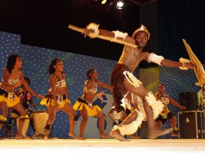 Año 2011 Zimbabwe. Festival Folklórico de los Pirineos de Jaca