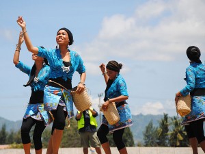 Conjunto Folklórico Nacional “Timor Furak” Timor Oriental