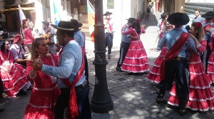 Miércoles 29. Pasacalles