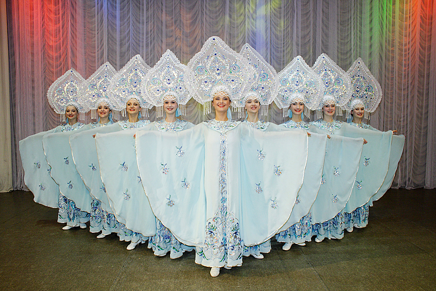 Bielorrusia: Conjunto folklórico “Radost” Bielorrusia: Conjunto folklórico “Radost”