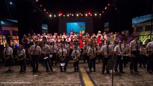 Banda Municipal de Música Santa Orosia de Jaca y grupos participantes