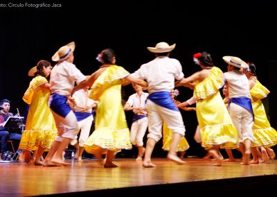 Ballet Folklórico “MANUEL ACOSTA” de Bolivia