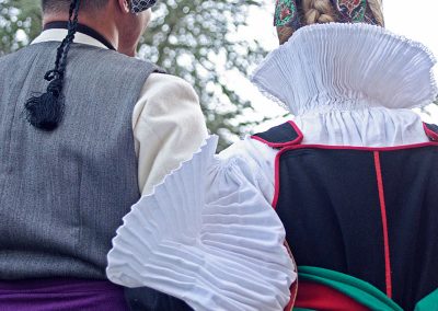 Desfile Final del Festival Folklórico de los Pirineos en Jaca