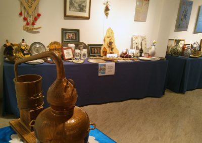 Inauguración de la exposición “Retrospectiva del Festival”, con una muestra de los recuerdos recibidos a lo largo de su historia.