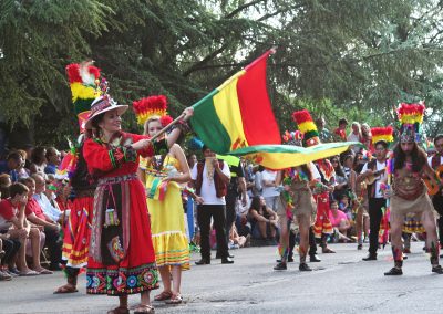 Desfile Final del Festival Folklórico de los Pirineos en Jaca