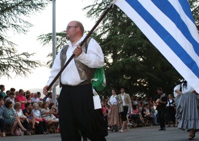 Desfile final del Festival Folklórico Jaca