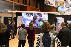 En la tarde del miércoles tuvo lugar la presentación de la 50 edición del Festival Folklórico de los Pirineos, en el stand de Aragón, de la Feria Internacional de Turismo. El certamen que celebra en 2019 su 50 edición, tendrá lugar en Jaca del 31 de julio al 4 de agosto .
