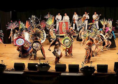 México: Grupo Folklórico "MACUILXÓCHITL"