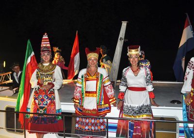 República de Tatarstán: Grupo Folklórico Nacional "SALAVAT COUPERE"