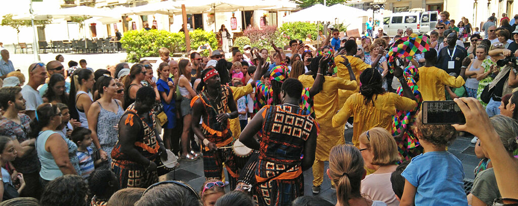 paraJaca, lista para celebrar la 50 edición del Festival Folklórico de los Pirineos