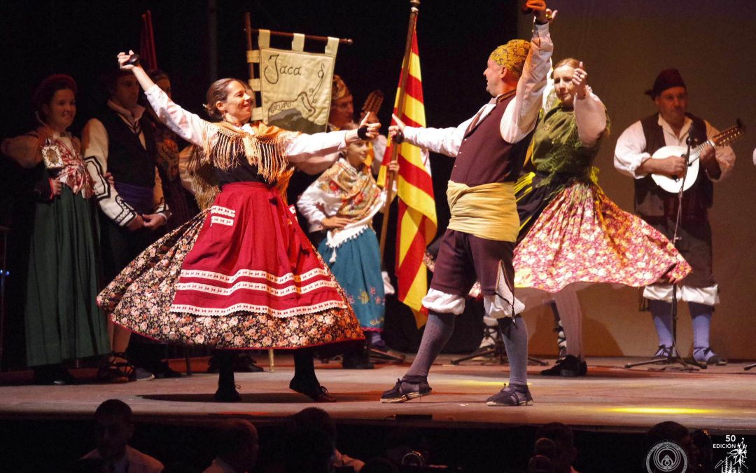 Jaca, preparada para el Festival Folklórico de los Pirineos más especial