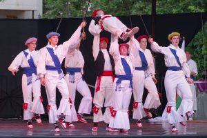 Foto: M.A. Muñoz. Festival Folklórico de los Pirineos