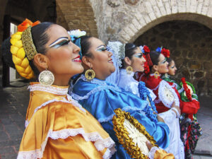 Compañía de Danza “Guadalupe Omexochitl”