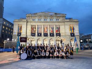 Asociación Cultural y Folklórica "Avante Cuideiru". Asturias