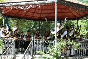 MÚSICA EN EL KIOSCO